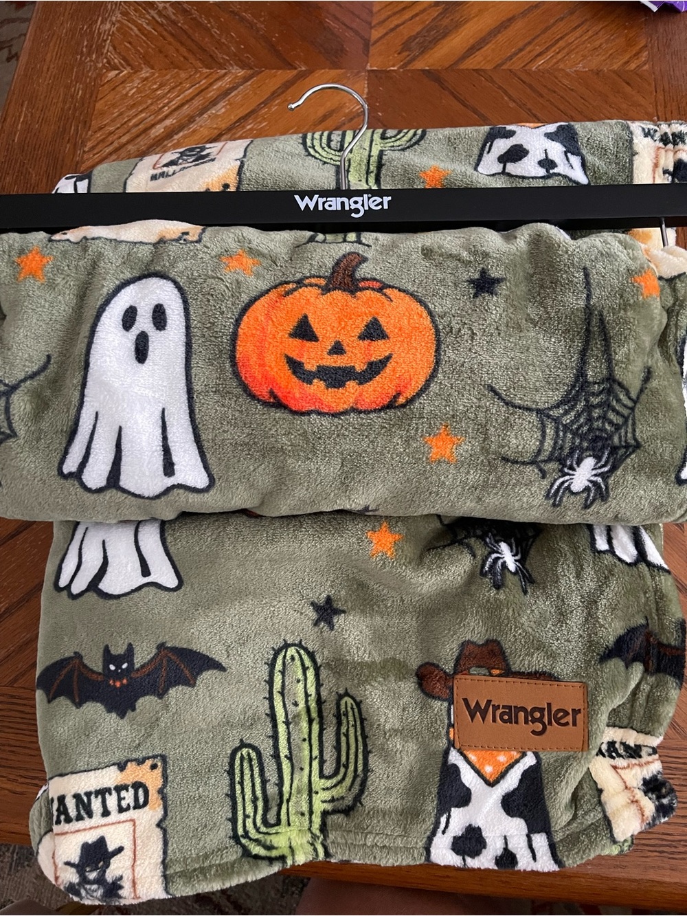 Wrangler Green and Orange Halloween Plush Throw Blanket